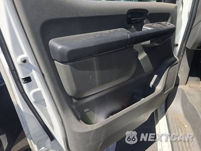 2020 Nissan NV2500 HD Cargo SV Standard Roof 146.1" WB - zdjęcie 9 z 64 - miniatura