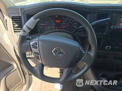 2020 Nissan NV2500 HD Cargo SV Standard Roof 146.1" WB - zdjęcie 10 z 64 - miniatura
