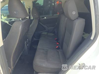 2017 Volkswagen Tiguan S - zdjęcie 13 z 31 - miniatura