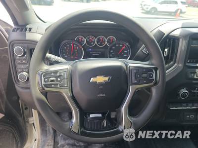 2021 Chevrolet Silverado 1500 WT Crew Cab Short Bed 1WT - zdjęcie 10 z 18 - miniatura