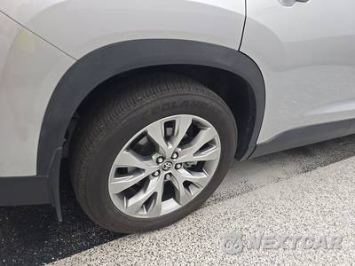 2024 Toyota Grand Highlander Hybrid Limited - zdjęcie 5 z 28 - miniatura