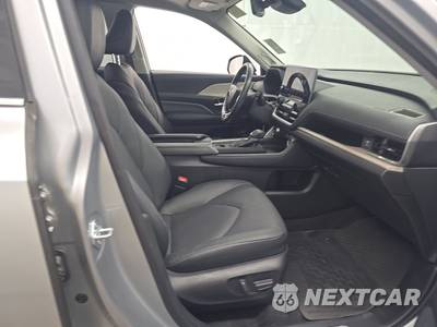2024 Toyota Grand Highlander Hybrid Limited - zdjęcie 8 z 28 - miniatura