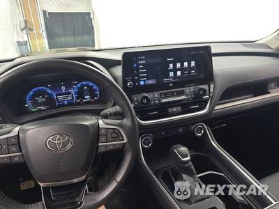 2024 Toyota Grand Highlander Hybrid Limited - zdjęcie 11 z 28 - miniatura