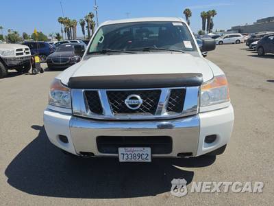 2012 Nissan TITAN SV Crew Cab Short Bed - zdjęcie 2 z 26 - miniatura