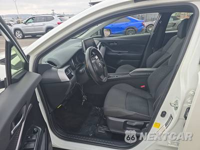 2021 Toyota C-HR LE - zdjęcie 7 z 28 - miniatura
