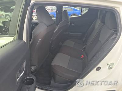 2021 Toyota C-HR LE - zdjęcie 13 z 28 - miniatura