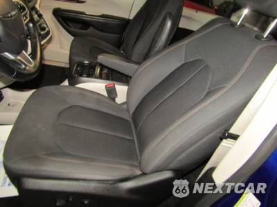2019 Chrysler Pacifica Touring Plus 121.6" WB - zdjęcie 9 z 23 - miniatura