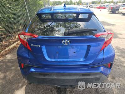 2020 Toyota C-HR XLE - zdjęcie 5 z 49 - miniatura