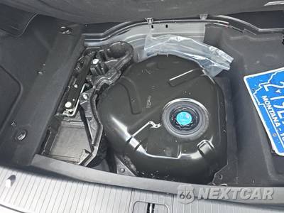 2015 Mercedes-Benz E 250 BlueTEC 4MATIC Sedan - zdjęcie 7 z 25 - miniatura