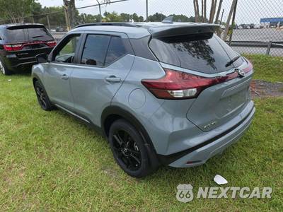2022 Nissan Kicks SR - zdjęcie 3 z 9 - miniatura