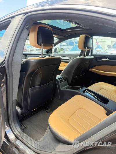 2012 Mercedes-Benz CLS 550 - zdjęcie 15 z 30 - miniatura