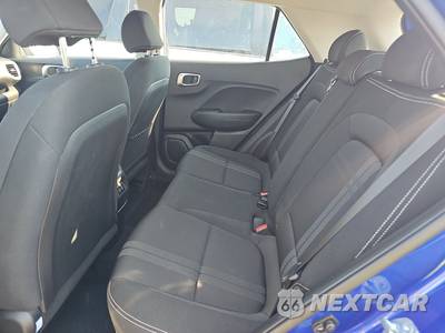 2025 Hyundai Venue SEL - zdjęcie 13 z 27 - miniatura
