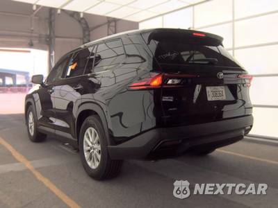 2025 Toyota Grand Highlander XLE - zdjęcie 6 z 27 - miniatura