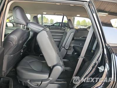 2025 Toyota Grand Highlander XLE - zdjęcie 13 z 27 - miniatura