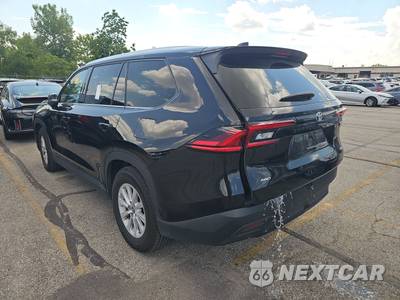 2025 Toyota Grand Highlander XLE - zdjęcie 6 z 33 - miniatura