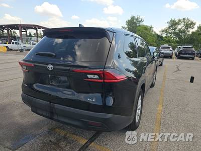 2025 Toyota Grand Highlander XLE - zdjęcie 4 z 33 - miniatura