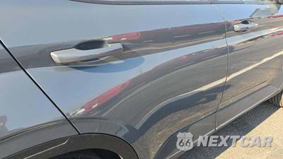 2025 Hyundai Venue SEL - zdjęcie 23 z 27 - miniatura