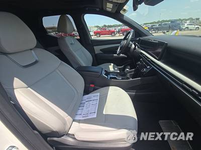 2025 Hyundai Santa Cruz Limited Crew Cab Short Bed - zdjęcie 8 z 23 - miniatura