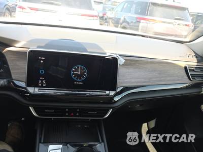 2025 Volkswagen Atlas 2.0T SEL - zdjęcie 11 z 27 - miniatura