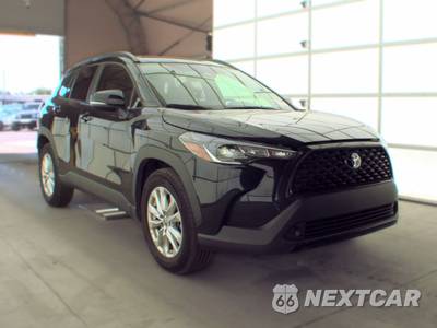 2025 Toyota Corolla Cross LE - zdjęcie 3 z 29 - miniatura