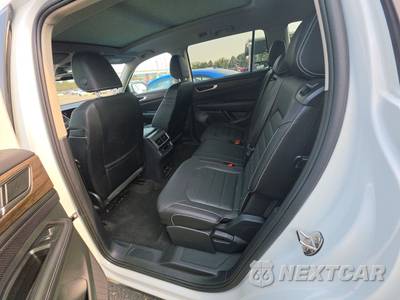 2025 Volkswagen Atlas 2.0T SEL - zdjęcie 13 z 28 - miniatura