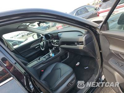2025 Toyota Grand Highlander XLE - zdjęcie 8 z 23 - miniatura