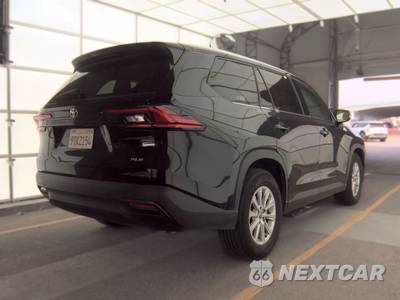 2025 Toyota Grand Highlander XLE - zdjęcie 4 z 23 - miniatura