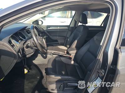 2017 Volkswagen Golf Wolfsburg Hatchback - zdjęcie 7 z 22 - miniatura