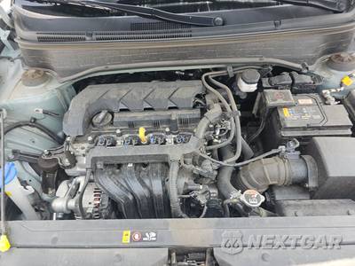 2025 Hyundai Venue SEL - zdjęcie 15 z 20 - miniatura