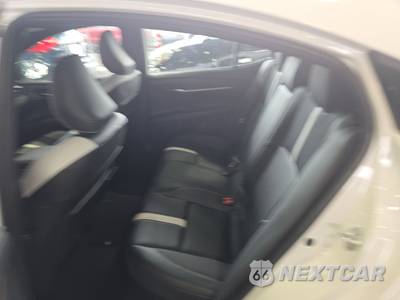 2025 Toyota Camry SE - zdjęcie 13 z 22 - miniatura
