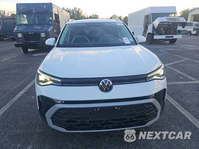 2025 Volkswagen Taos SE - zdjęcie 2 z 23 - miniatura
