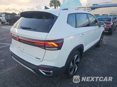 2025 Volkswagen Taos SE - zdjęcie 4 z 23 - miniatura