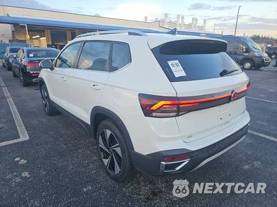 2025 Volkswagen Taos SE - zdjęcie 6 z 23 - miniatura