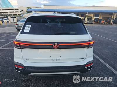 2025 Volkswagen Taos SE - zdjęcie 5 z 23 - miniatura