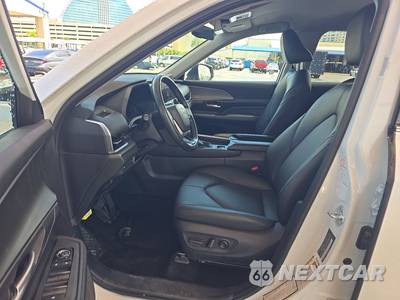 2025 Toyota Grand Highlander XLE - zdjęcie 7 z 22 - miniatura