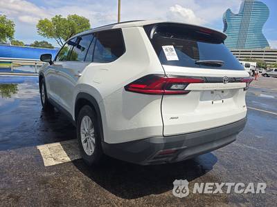 2025 Toyota Grand Highlander XLE - zdjęcie 6 z 22 - miniatura