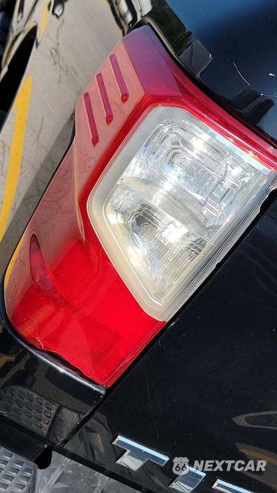 2024 Nissan TITAN XD SV Crew Cab Medium Bed - zdjęcie 37 z 45 - miniatura