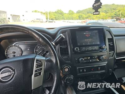 2024 Nissan TITAN XD SV Crew Cab Medium Bed - zdjęcie 11 z 45 - miniatura