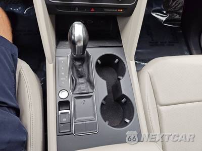 2018 Volkswagen Atlas V6 SE w/Technology - zdjęcie 31 z 48 - miniatura
