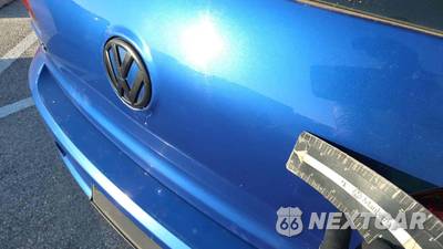 2012 Volkswagen Golf R w/Sunroof & Navigation - zdjęcie 88 z 237 - miniatura