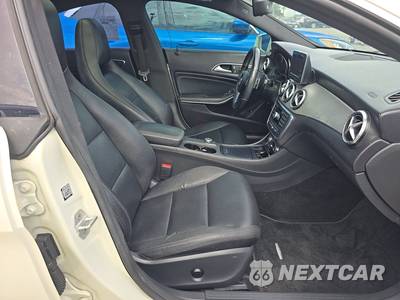 2014 Mercedes-Benz CLA 250 - zdjęcie 8 z 36 - miniatura