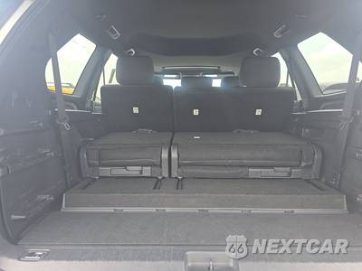 2026 Toyota Sequoia SR5 - zdjęcie 16 z 19 - miniatura