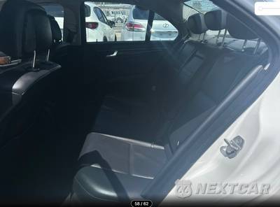 2013 Mercedes-Benz C 300 4MATIC Sedan - zdjęcie 43 z 58 - miniatura