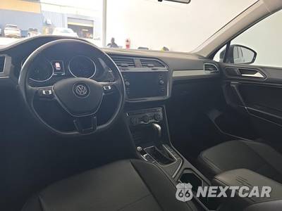 2020 Volkswagen Tiguan SE - zdjęcie 8 z 18 - miniatura