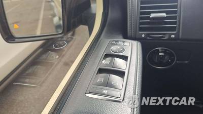 2017 Mercedes-Benz AMG G 63 4MATIC - zdjęcie 26 z 29 - miniatura