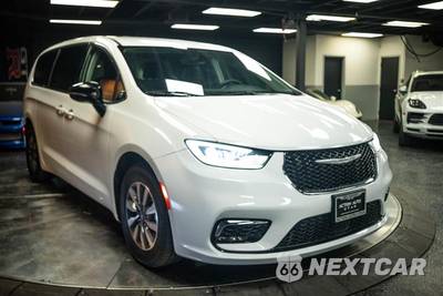 2024 Chrysler Pacifica Hybrid Select 121.6" WB - zdjęcie 5 z 28 - miniatura