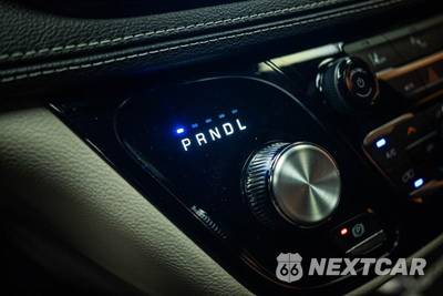 2024 Chrysler Pacifica Hybrid Select 121.6" WB - zdjęcie 19 z 28 - miniatura
