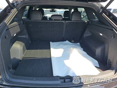 2026 Volkswagen Atlas Cross Sport 2.0T SE w/Technology - zdjęcie 17 z 20 - miniatura