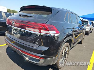 2026 Volkswagen Atlas Cross Sport 2.0T SE w/Technology - zdjęcie 4 z 20 - miniatura
