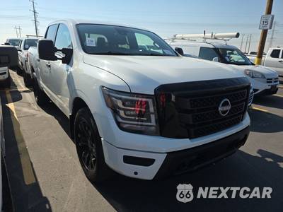 2023 Nissan TITAN SV Crew Cab Short Bed - zdjęcie 3 z 33 - miniatura